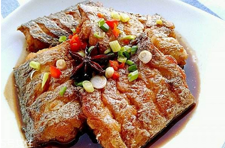 帶魚(yú)能和豆角一起吃嗎 這個(gè)搭配是可以的