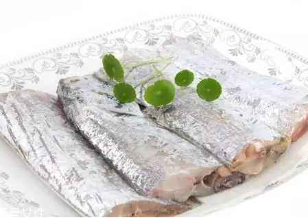 帶魚(yú)能和豆角一起吃嗎 這個(gè)搭配是可以的