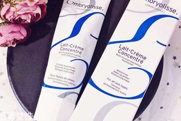 保濕妝前乳用在哪個(gè)步驟 這樣用不搓泥 保濕妝前乳用在哪個(gè)步驟 這樣用不搓泥