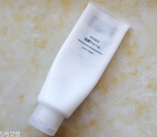 2022年最好用的護(hù)膚品 今年最火的護(hù)膚品推薦 2022年最好用的護(hù)膚品 今年最火的護(hù)膚品推薦