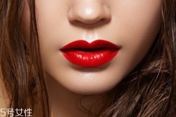 冷暖皮適合什么顏色口紅 這個百搭色永遠(yuǎn)不出錯 冷暖皮適合什么顏色口紅 這個百搭色永遠(yuǎn)不出錯