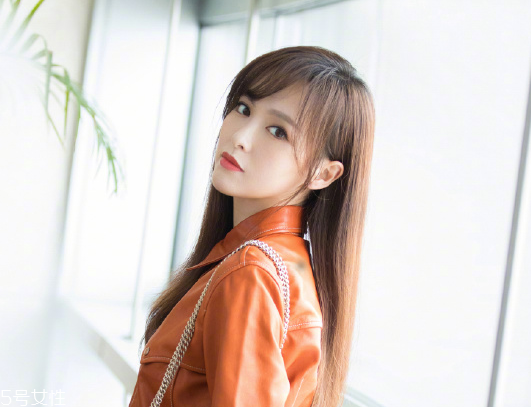 美瞳戴著不舒服怎么辦 美瞳戴著不舒服怎么辦