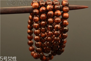 黃花梨手串能上油嗎 這些后果要當(dāng)心 黃花梨手串能上油嗎 這些后果要當(dāng)心