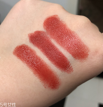 雅詩蘭黛333和迪奧740哪個更好看 誰擦誰好看 雅詩蘭黛333和迪奧740哪個更好看 誰擦誰好看