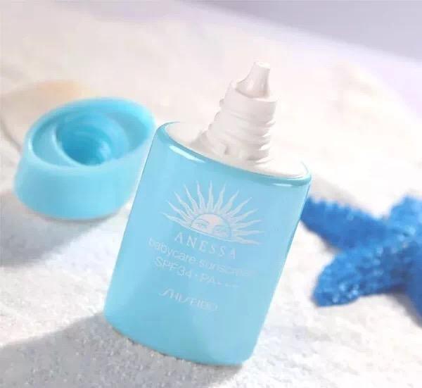 2018款安耐曬金瓶和銀瓶區(qū)別 神級(jí)防曬力 2018款安耐曬金瓶和銀瓶區(qū)別 神級(jí)防曬力