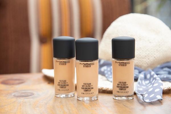 mac霧鏡粉底液怎么樣 不脫妝之謎 mac霧鏡粉底液怎么樣 不脫妝之謎