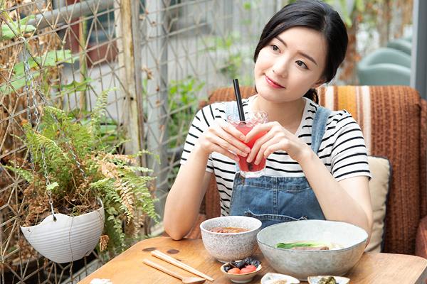 mac霧鏡粉底液怎么樣 不脫妝之謎 mac霧鏡粉底液怎么樣 不脫妝之謎