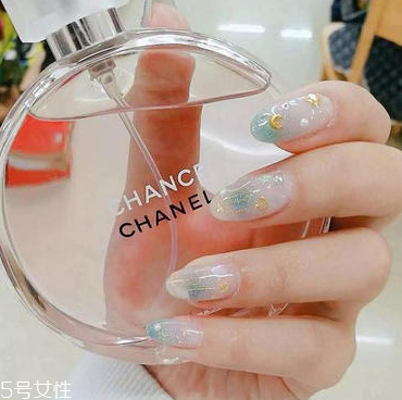 適合職場的美甲 職場里你也是小仙女 適合職場的美甲 職場里你也是小仙女