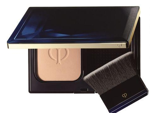 膚色不均用什么顏色粉餅好 嘴角和臉頰用不同顏色 膚色不均用什么顏色粉餅好 嘴角和臉頰用不同顏色