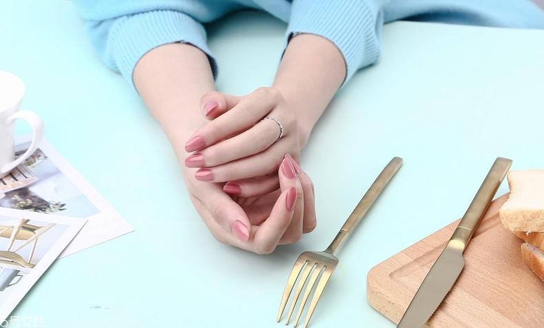 2022什么牌子的指甲油性價(jià)比高 好看還便宜的甲油 2022什么牌子的指甲油性價(jià)比高 好看還便宜的甲油