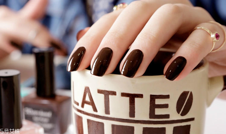 2022什么牌子的指甲油性價(jià)比高 好看還便宜的甲油 2022什么牌子的指甲油性價(jià)比高 好看還便宜的甲油
