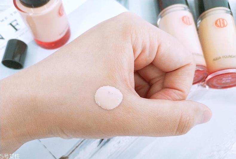 江原道粉底液適合干皮嗎 粉底界黑馬 江原道粉底液適合干皮嗎 粉底界黑馬