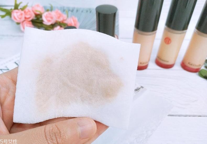 江原道粉底液適合干皮嗎 粉底界黑馬 江原道粉底液適合干皮嗎 粉底界黑馬