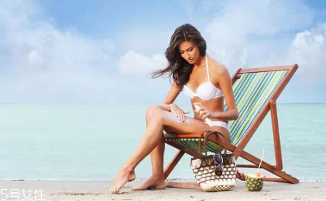 暴曬后敷什么面膜好 使用面膜時(shí)的注意事項(xiàng) 暴曬后敷什么面膜好 使用面膜時(shí)的注意事項(xiàng)