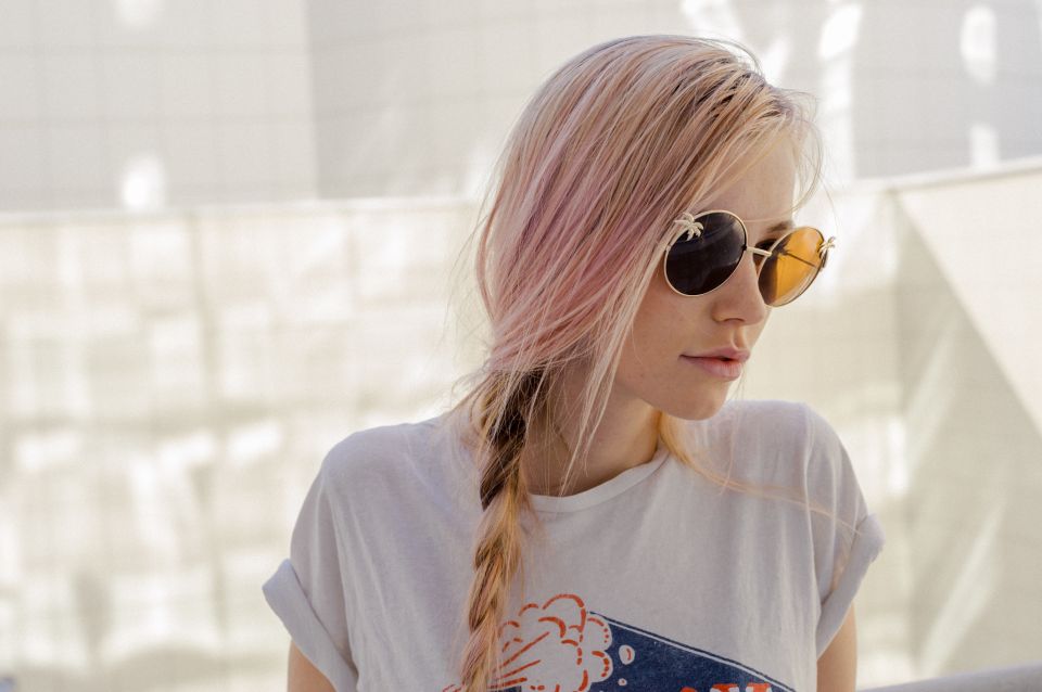 染頭發(fā)一年幾次比較好 染發(fā)的基本常識 染頭發(fā)一年幾次比較好 染發(fā)的基本常識