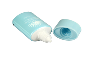 安耐曬藍瓶需要卸妝嗎 這個夏天讓你白白嫩嫩 安耐曬藍瓶需要卸妝嗎 這個夏天讓你白白嫩嫩