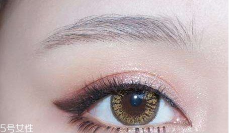 眉筆有好壞之分嗎 區(qū)別在成分上 眉筆有好壞之分嗎 區(qū)別在成分上