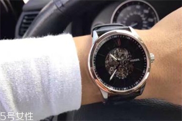 機(jī)械表可以用多久 看保養(yǎng)程度 機(jī)械表可以用多久 看保養(yǎng)程度