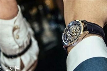 機械表多久保養(yǎng)一次 看使用頻率 機械表多久保養(yǎng)一次 看使用頻率