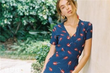 今年流行什么復(fù)古連衣裙 永不過時的復(fù)古風(fēng) 今年流行什么復(fù)古連衣裙 永不過時的復(fù)古風(fēng)