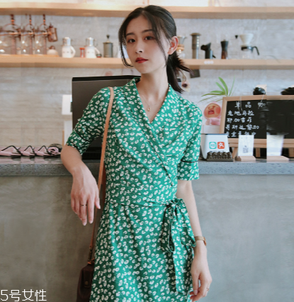 今年流行什么復(fù)古連衣裙 永不過時的復(fù)古風(fēng) 今年流行什么復(fù)古連衣裙 永不過時的復(fù)古風(fēng)