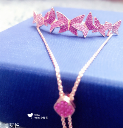 施華洛世奇蝴蝶手鏈多少錢 春天的感覺 施華洛世奇蝴蝶手鏈多少錢 春天的感覺