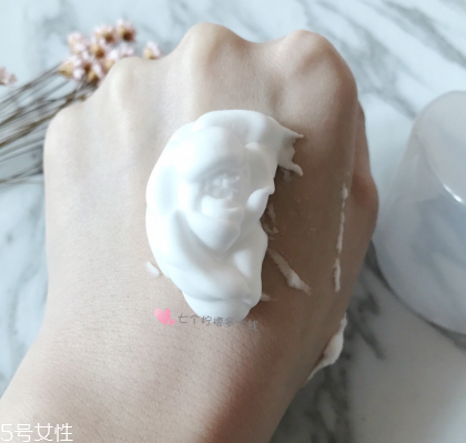 嘉娜寶玫瑰潔面好用不 嘉娜寶玫瑰花洗面奶 嘉娜寶玫瑰潔面好用不 嘉娜寶玫瑰花洗面奶