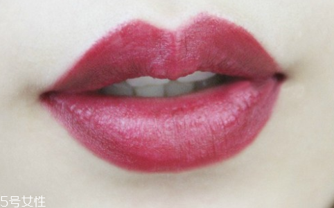 mac子彈頭哪個系列不干 魅可滋潤口紅排行榜 mac子彈頭哪個系列不干 魅可滋潤口紅排行榜