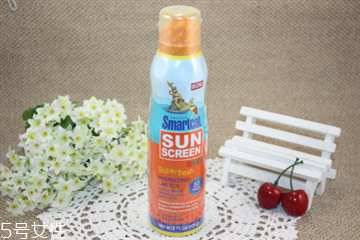 化妝后怎么用防曬噴霧好 出門要及時(shí)補(bǔ)涂 化妝后怎么用防曬噴霧好 出門要及時(shí)補(bǔ)涂