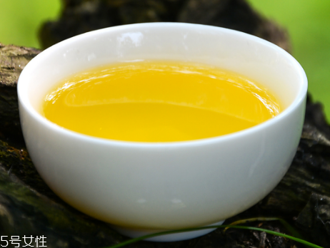 茶油和橄欖油哪個好 茶油功效好過橄欖油 茶油和橄欖油哪個好 茶油功效好過橄欖油