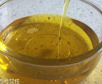 茶油的熱量 熱量高 茶油的熱量 熱量高