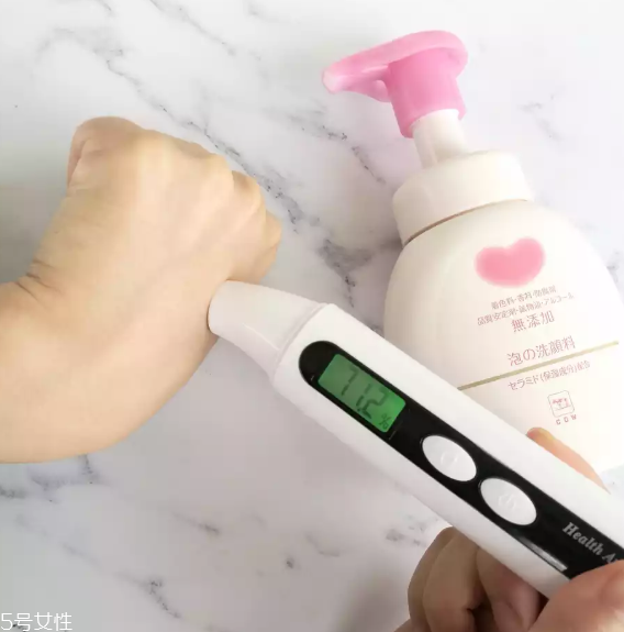 cow洗面奶和肌研極潤洗面奶哪個好 2大日本泡沫潔面pk cow洗面奶和肌研極潤洗面奶哪個好 2大日本泡沫潔面pk