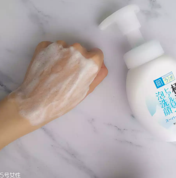 cow洗面奶和肌研極潤洗面奶哪個好 2大日本泡沫潔面pk cow洗面奶和肌研極潤洗面奶哪個好 2大日本泡沫潔面pk