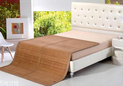 涼席破了怎么補(bǔ) 輕松學(xué)會(huì)補(bǔ)涼席 涼席破了怎么補(bǔ) 輕松學(xué)會(huì)補(bǔ)涼席