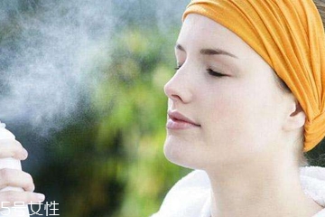 干皮怎么修復(fù)曬傷 只要3步把曬后肌膚救回來 干皮怎么修復(fù)曬傷 只要3步把曬后肌膚救回來