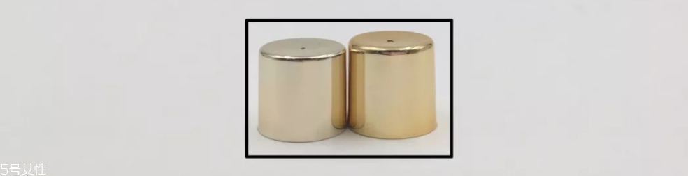 圣羅蘭妝前乳真假鑒定 9張圖認(rèn)出假貨 圣羅蘭妝前乳真假鑒定 9張圖認(rèn)出假貨