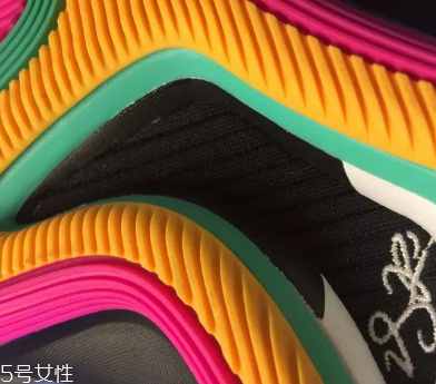 adidas d rose 9羅斯9代實(shí)戰(zhàn)測(cè)評(píng) 最值得入的簽名鞋 adidas d rose 9羅斯9代實(shí)戰(zhàn)測(cè)評(píng) 最值得入的簽名鞋