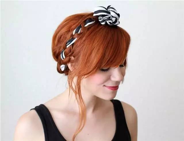 如何用絲巾綁頭發(fā) 個性派絲巾綁發(fā)造型 如何用絲巾綁頭發(fā) 個性派絲巾綁發(fā)造型