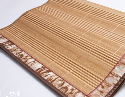 涼席發(fā)黃怎么清洗 巧妙利用橘子皮 涼席發(fā)黃怎么清洗 巧妙利用橘子皮