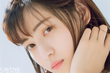 開眼角幾天能洗臉 開眼角拆線后這樣清潔眼部 開眼角幾天能洗臉 開眼角拆線后這樣清潔眼部