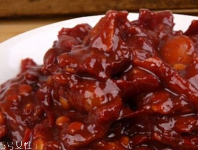 豆瓣醬的熱量 豆瓣醬會(huì)讓人長(zhǎng)胖嗎 豆瓣醬的熱量 豆瓣醬會(huì)讓人長(zhǎng)胖嗎