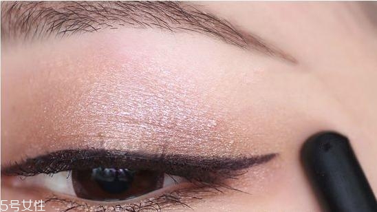 眼線液質(zhì)量怎么判斷好壞 4個(gè)維度挑出好貨 眼線液質(zhì)量怎么判斷好壞 4個(gè)維度挑出好貨