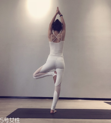 瑜伽服什么牌子的好 這幾個品牌值得擁有 瑜伽服什么牌子的好 這幾個品牌值得擁有