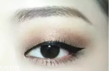 小眼睛單眼皮怎么化妝 小眼睛單眼皮這樣整最好看 小眼睛單眼皮怎么化妝 小眼睛單眼皮這樣整最好看