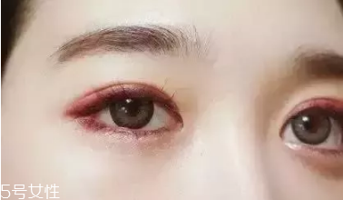 小眼睛單眼皮怎么化妝 小眼睛單眼皮這樣整最好看 小眼睛單眼皮怎么化妝 小眼睛單眼皮這樣整最好看