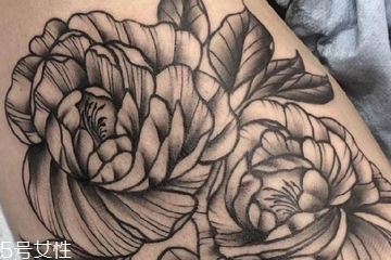 紋身會因?yàn)榕质葑兓瘑?這個是肯定的 紋身會因?yàn)榕质葑兓瘑?這個是肯定的