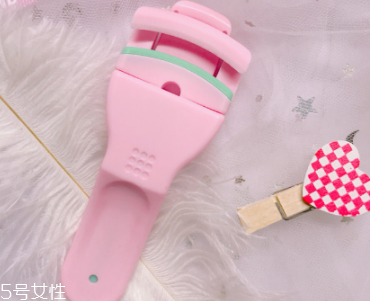 瑪莉安睫毛夾好用嗎 超級白菜的睫毛夾 瑪莉安睫毛夾好用嗎 超級白菜的睫毛夾