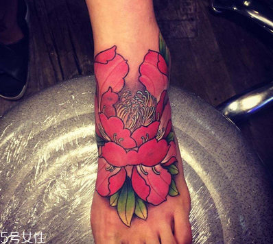 紋身會扎到血管嗎 這個擔(dān)心是多余的 紋身會扎到血管嗎 這個擔(dān)心是多余的