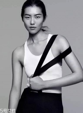 如何畫二次元仿妝 二次元眼睛畫法 如何畫二次元仿妝 二次元眼睛畫法