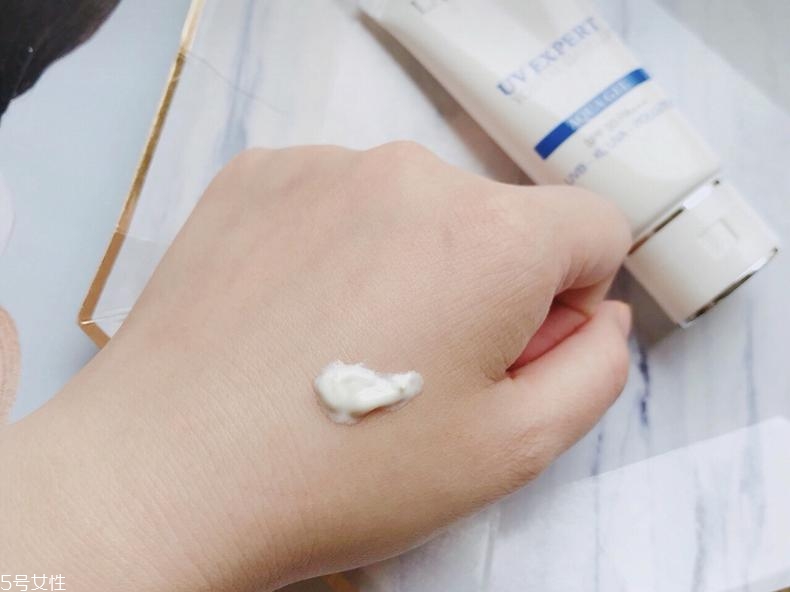 蘭蔻小白管適合油皮嗎 油皮福音快pick 蘭蔻小白管適合油皮嗎 油皮福音快pick